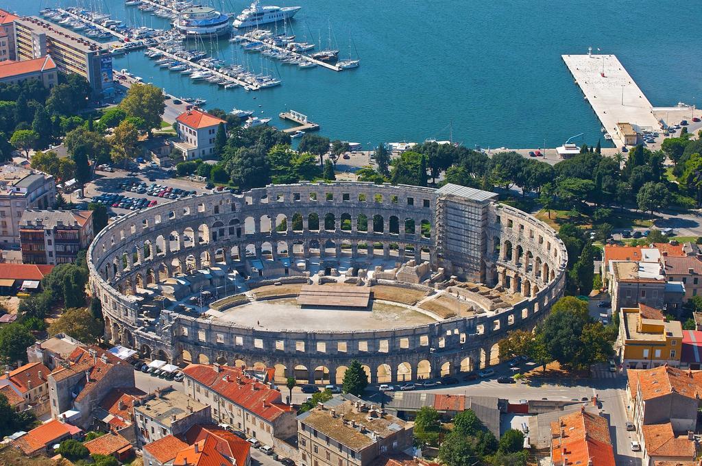 Apartments Centurio Pula Dış mekan fotoğraf